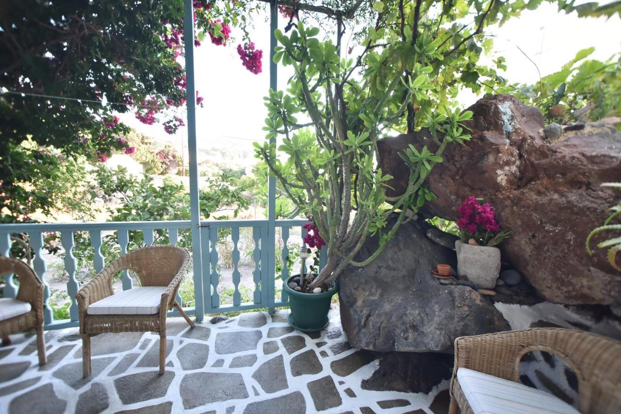 Traditional House By The Sea Mandraki  Exterior photo