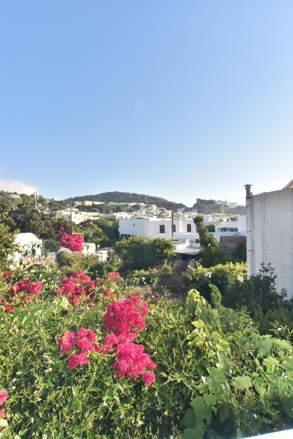 Traditional House By The Sea Mandraki  Exterior photo